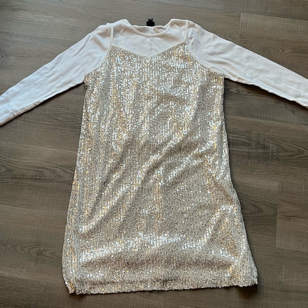 Girl’s silver sequin dress - size XXL (18)